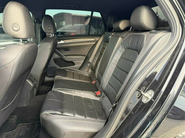 2018 Volkswagen Golf R 4Motion