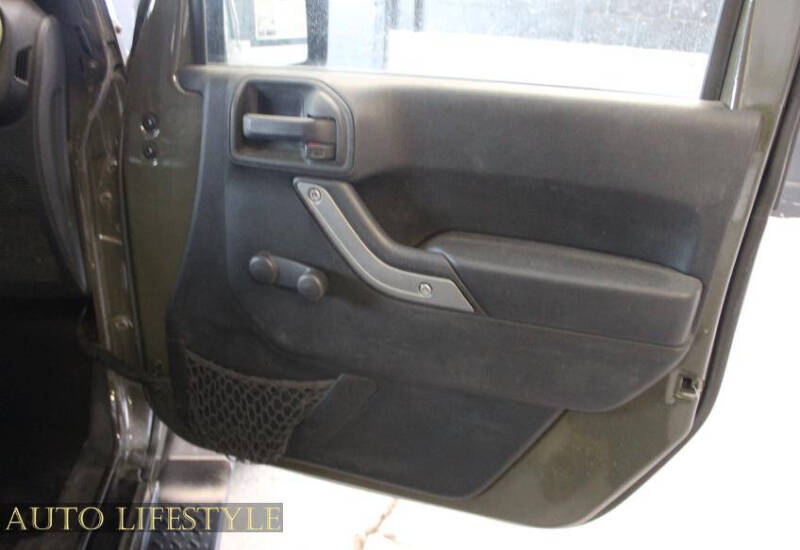 2015 Jeep Wrangler Unlimited Sport