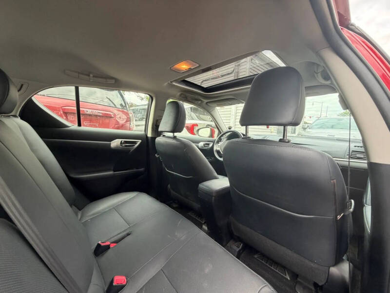 2012 Lexus CT 200h