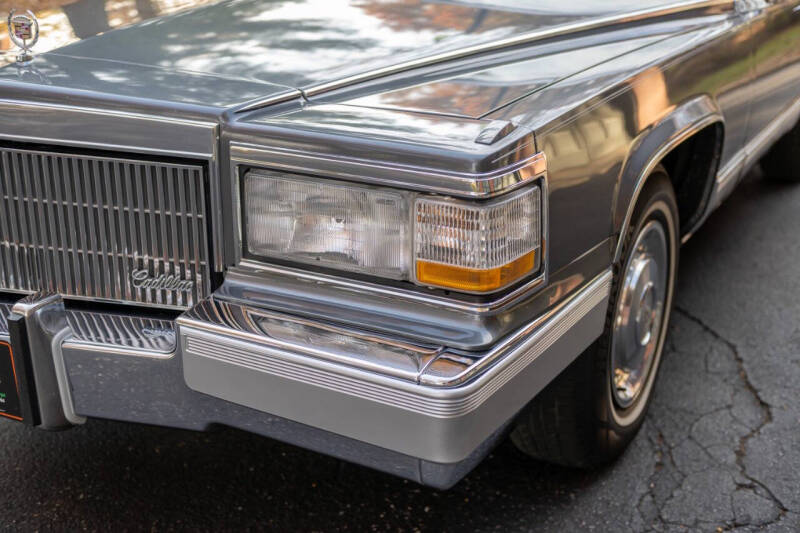 1992 Cadillac Brougham