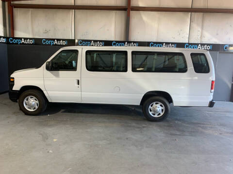 2013 Ford E-Series E-350 SD XLT