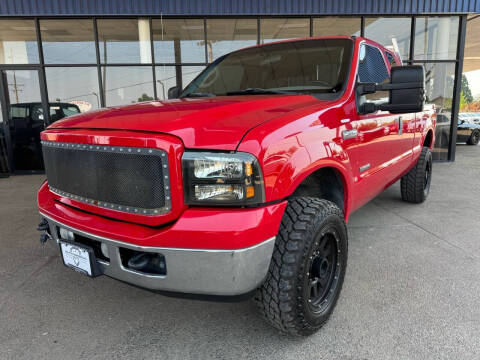 2005 Ford F-250 Super Duty for sale at South Commercial Auto Sales Albany in Albany OR