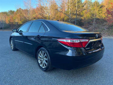 2015 Toyota Camry Hybrid