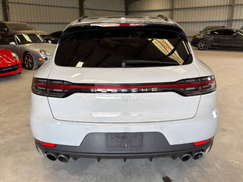 2020 Porsche Macan S