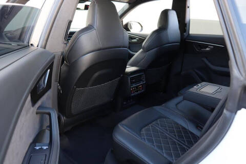 2023 Audi SQ8 4.0T quattro Prestige