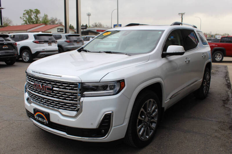 2023 GMC Acadia Denali