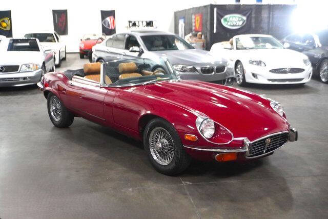 1974 Jaguar E-Type Series lll Roadster V-1