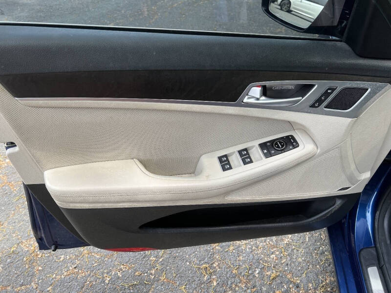 2016 Hyundai Genesis 3.8L