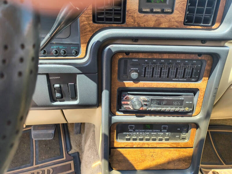 1986 Ford Thunderbird