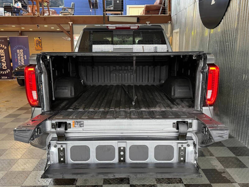 2022 GMC Sierra 1500 Limited AT4