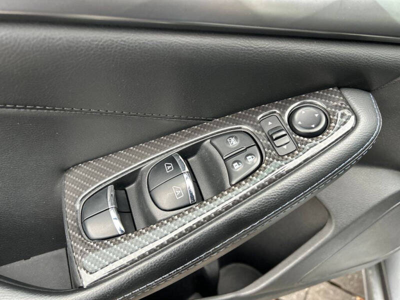 2017 Nissan Maxima 3.5 SR