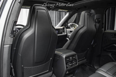 2025 Porsche Cayenne GTS