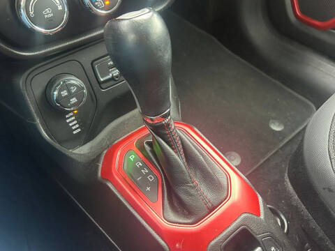 2015 Jeep Renegade Trailhawk