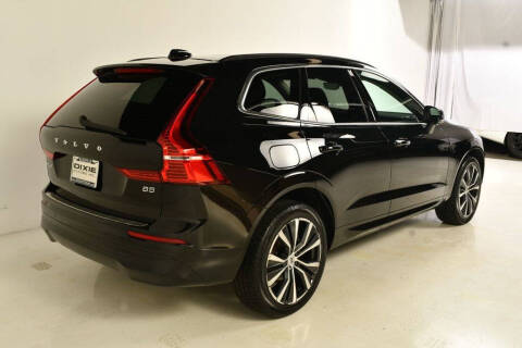 2022 Volvo XC60 B5 Momentum