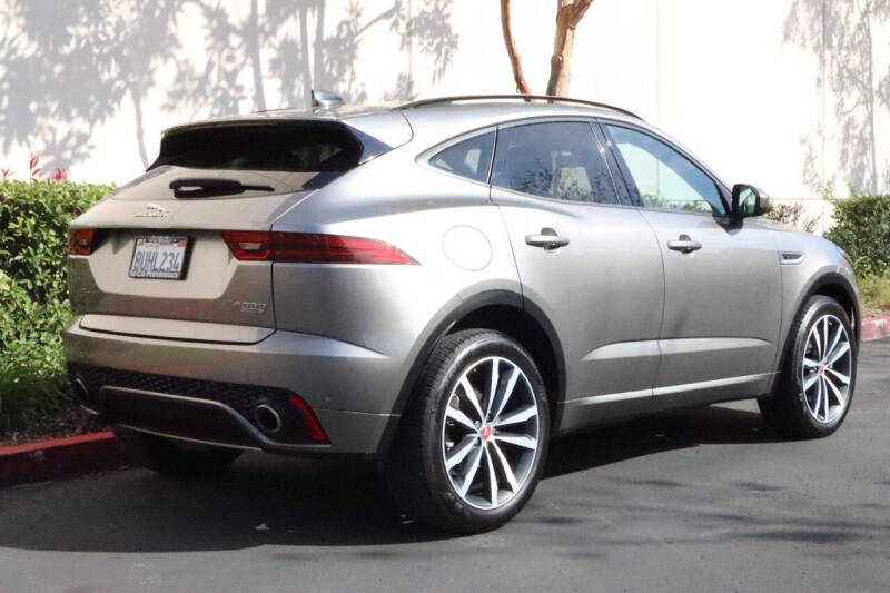 2020 Jaguar E-PACE P300 R-Dynamic S