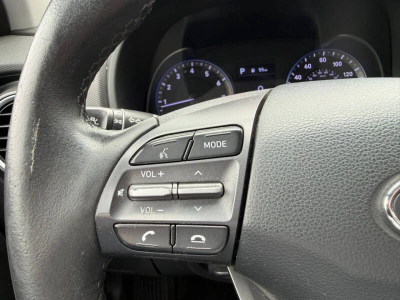 2020 Hyundai Kona SEL