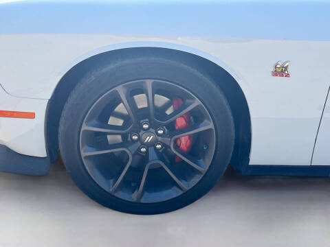 2022 Dodge Challenger