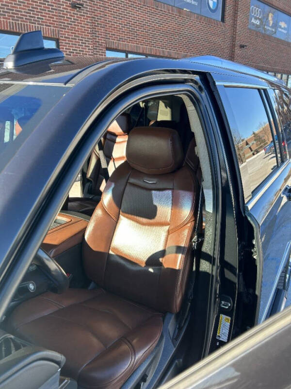 2019 Cadillac Escalade ESV Premium Luxury