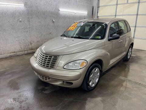 2005 Chrysler PT Cruiser for sale at PIONEER USED AUTOS & RV SALES in Lavalette WV