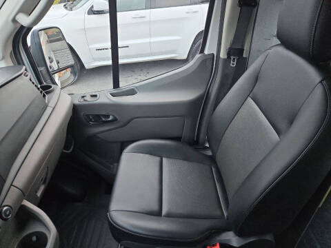 2022 Ford Transit 250