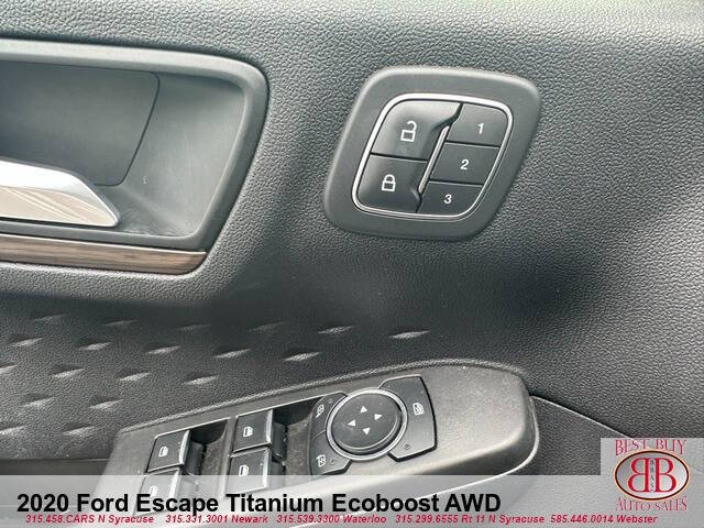 2020 Ford Escape Titanium