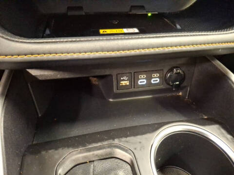 2023 Toyota Highlander Hybrid Bronze Edition