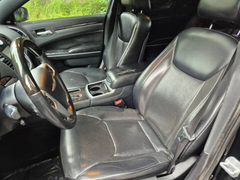 2013 Chrysler 300 C