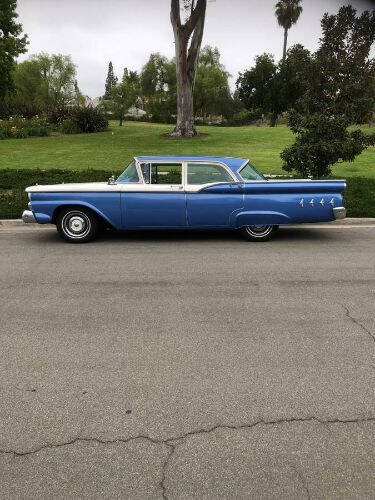 1959 Ford Custom Deluxe