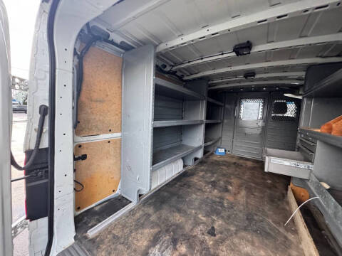 2018 Nissan NV 2500 HD S