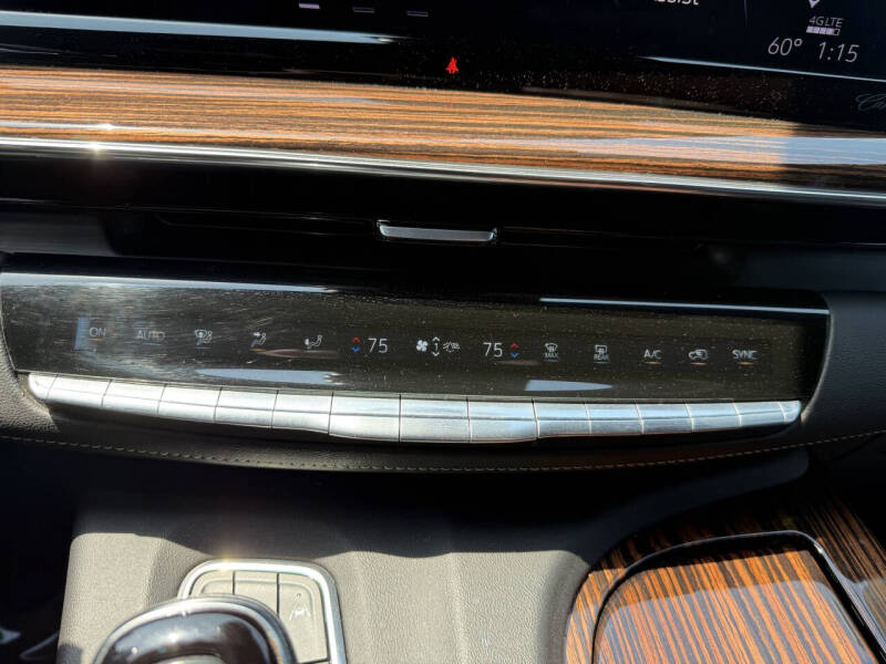 2021 Cadillac Escalade Premium Luxury