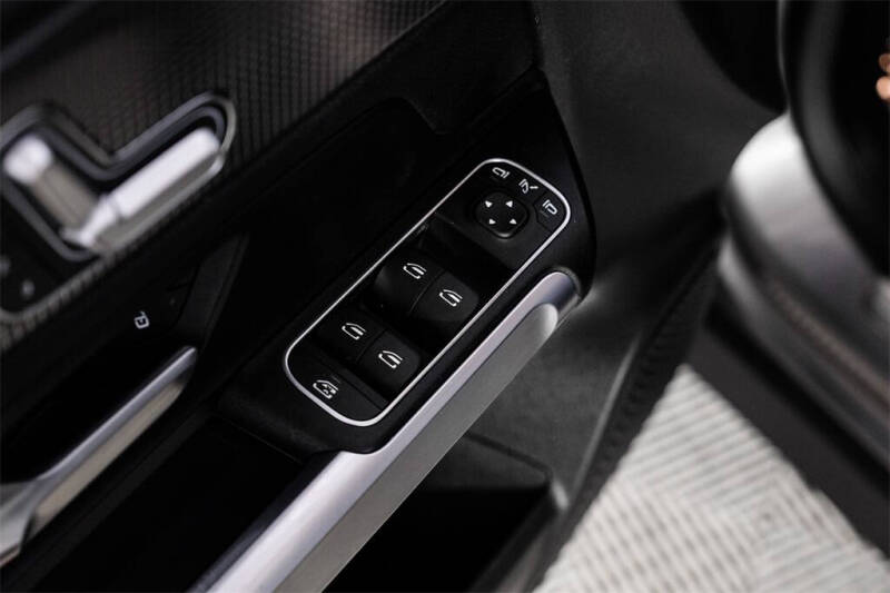 2023 Mercedes-Benz EQB EQB 250+