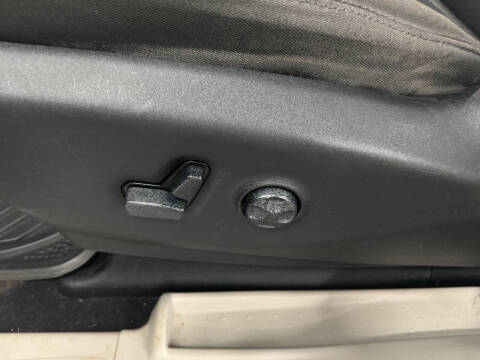 2017 Chrysler Pacifica LX