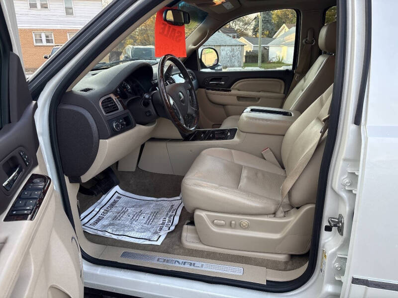 2011 GMC Yukon Denali