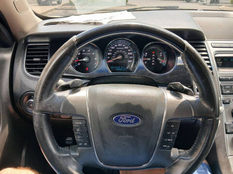 2011 Ford Taurus Limited