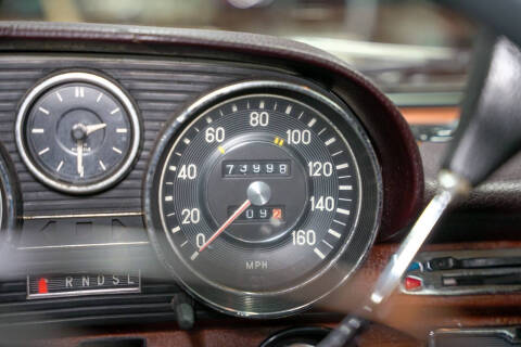 1972 Mercedes-Benz 280-Class