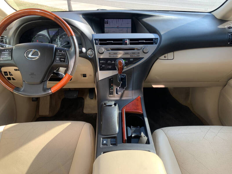 2010 Lexus RX 450h photo 9