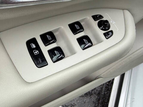 2023 Volvo XC90 B5 Plus Bright Theme