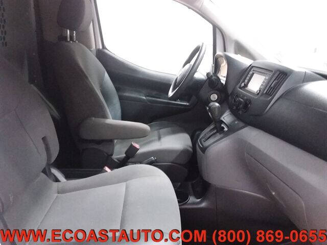 2017 Nissan NV200 SV