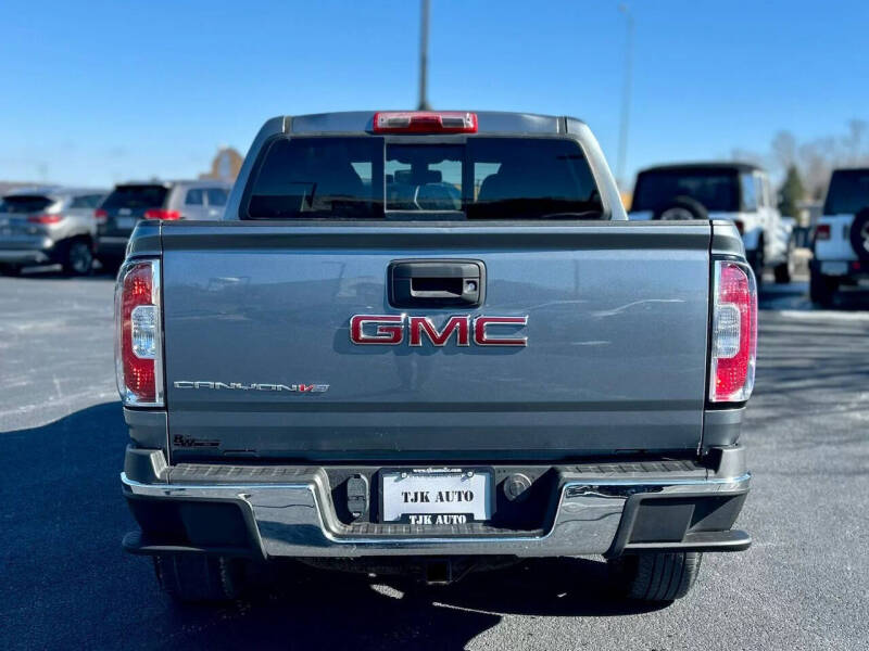 2022 GMC Canyon