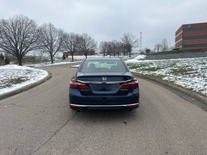 2017 Honda Accord Sport w/Honda Sensing