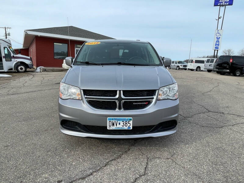 Used 2014 Dodge Grand Caravan SXT with VIN 2C4RDGCG2ER427612 for sale in Zumbrota, Minnesota