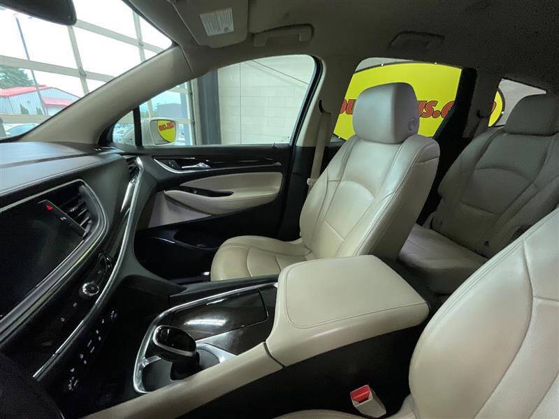 2020 Buick Enclave Essence