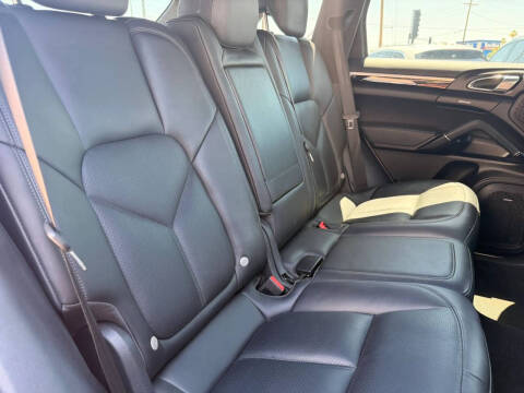 2016 Porsche Cayenne