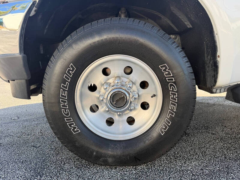 2000 Ford Excursion XLT