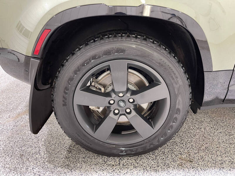 2022 Land Rover Defender 90 X-Dynamic HSE