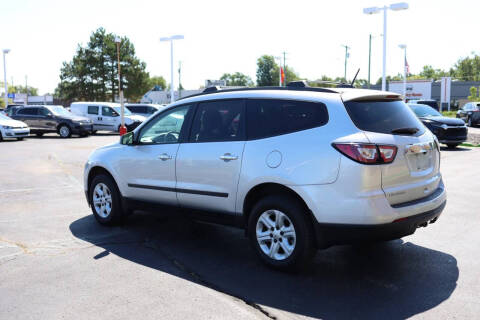 2017 Chevrolet Traverse LS