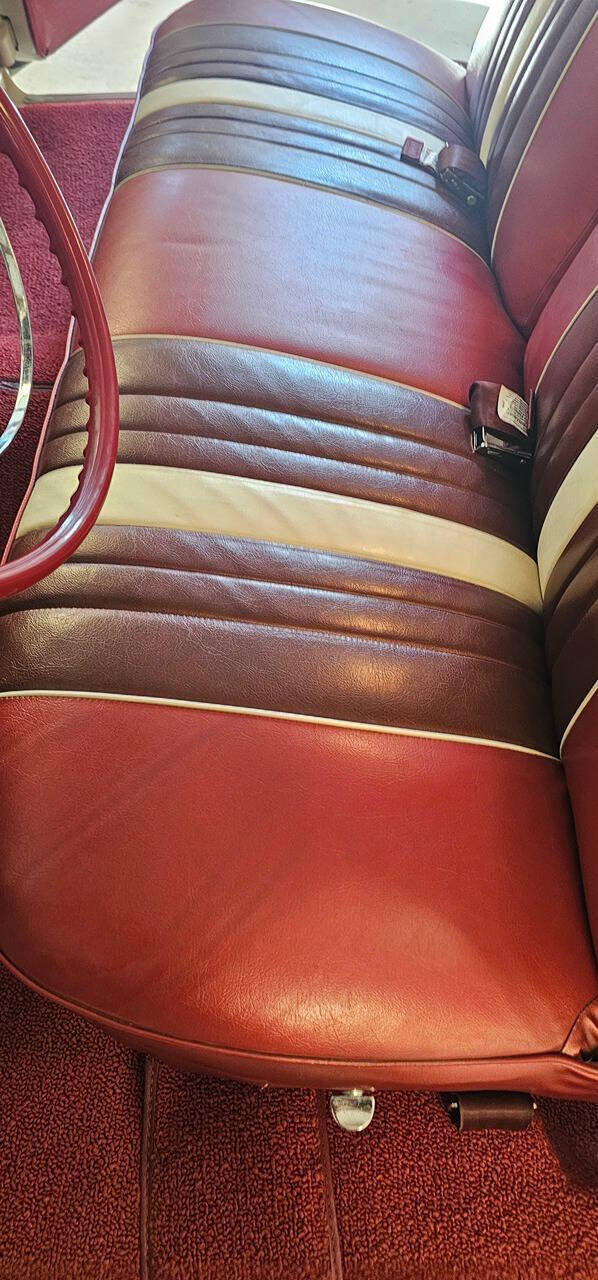 1960 Pontiac Ventura 84