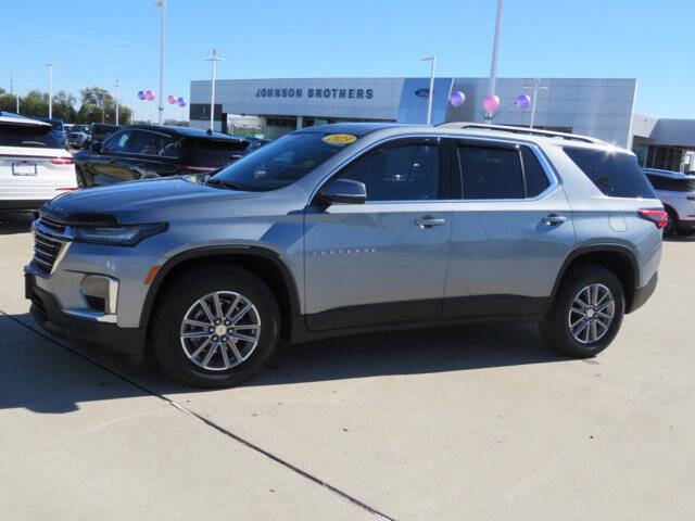 2023 Chevrolet Traverse LT Cloth