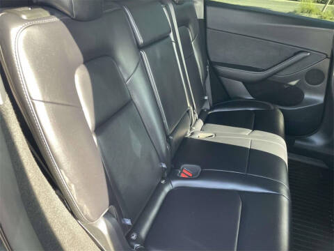 2024 Tesla Model Y Performance