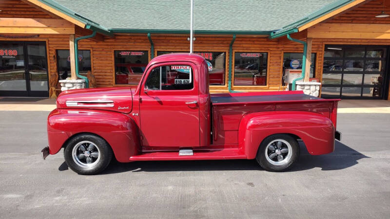 1948 Ford F-1